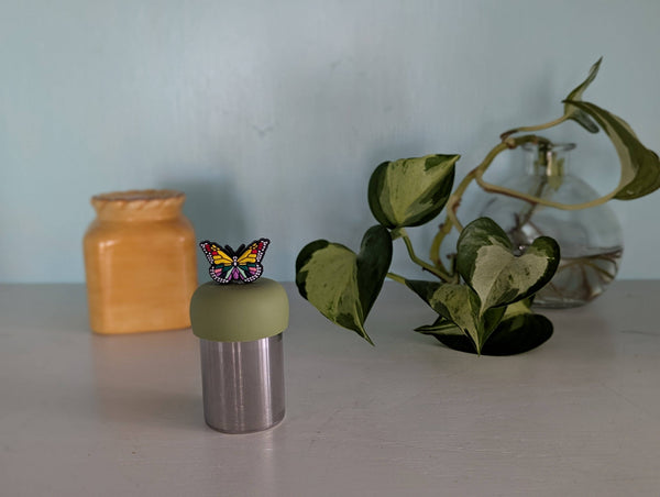 Rainbow Butterfly | Floating Tea Infuser | Green Base