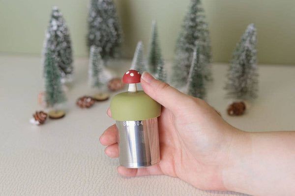 Mushroom | Floating Tea Infuser | Green Base | Red