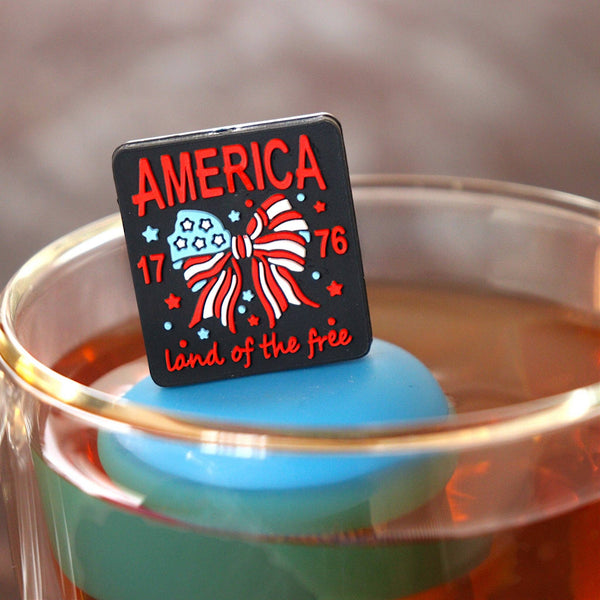 Americana Fireworks | Floating Tea Infuser | Blue Base | Red
