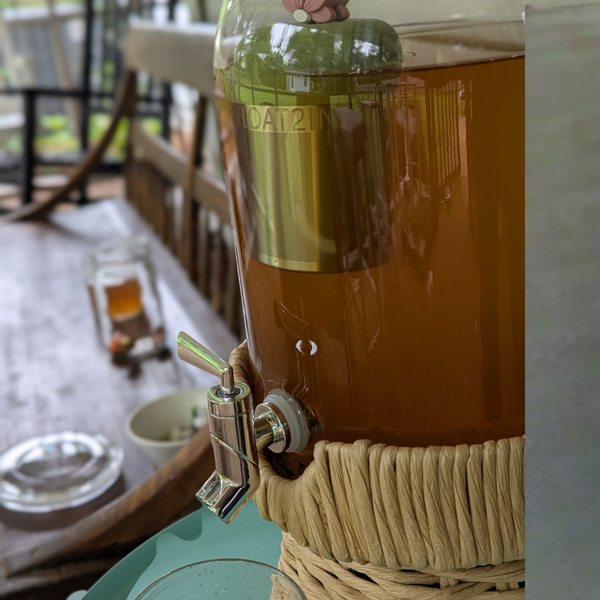 Baby Highland Cow | Large Tea Infuser | Green Base | Brown