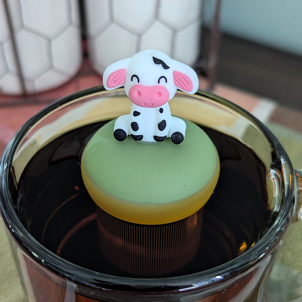 Spotted Cow | Floating Tea Infuser | Green Base | Pink Nose