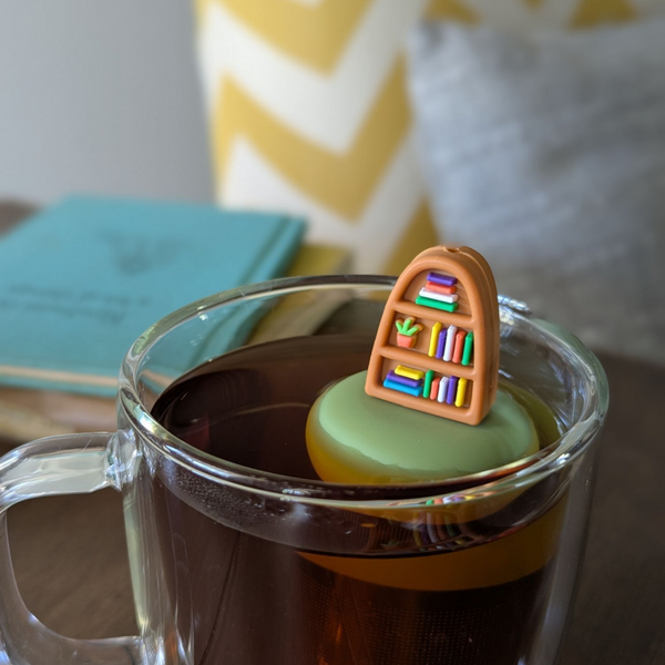 Plant Bookshelf | Floating Tea Infuser | Green Base | Brown